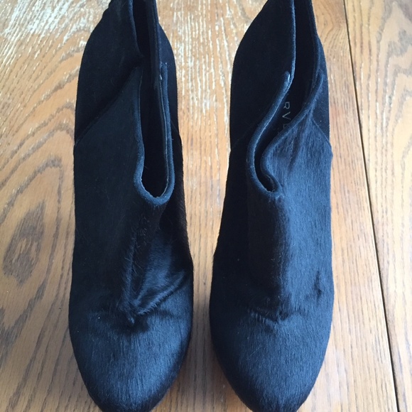 Kurt Geiger Kai Carvela Pony Heels - Picture 2 of 3